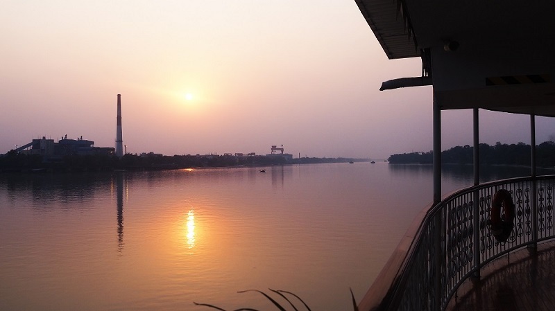 Ganga Voyager river cruise, Ganges River Sunsets